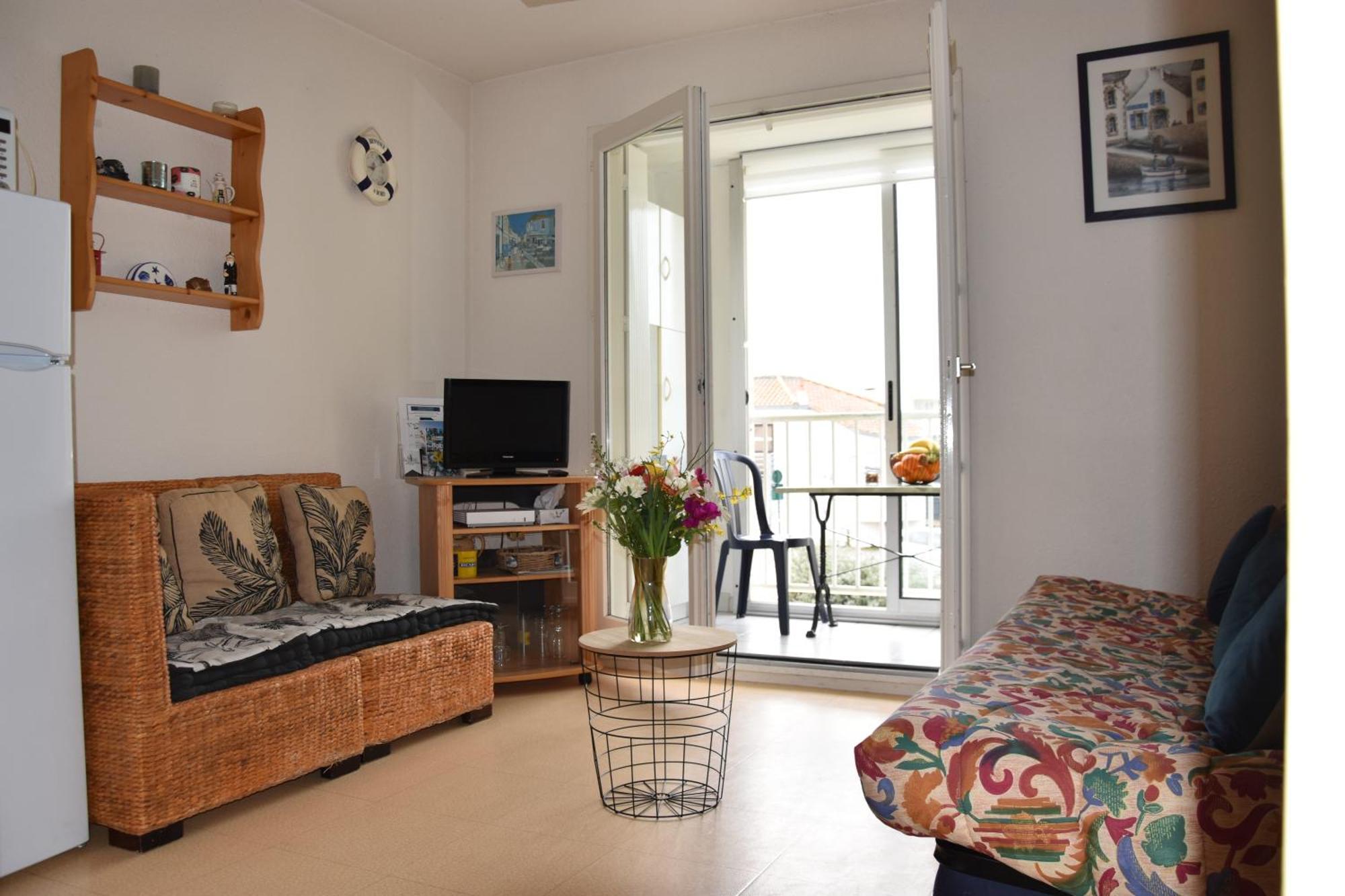 Appartement 1 Chambre, Avec Loggia Et Vue Sur Le Port Olona La Chaume Kültér fotó